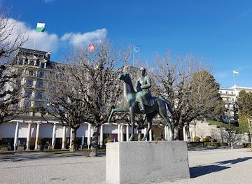 switzerland/lausanne/landmark/statue-equestre-du-general-guisan