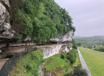 france/dordogne/landmark/la-roque-st-christophe