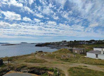 guernsey/herm/landmark/beaucette-marina