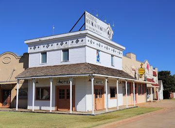 oklahoma/western-oklahoma/landmark/national-rt-66-and-transportation-museum