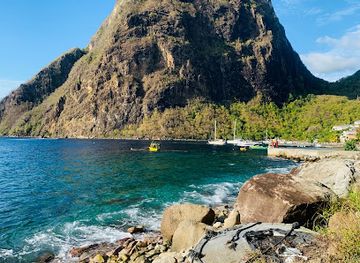 saint-lucia/choiseul-quarter/landmark/era-waterfall-and-rappelling-adventures