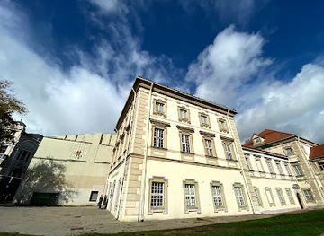 lithuania/vilnius/landmark/radvila-palace-art-museum
