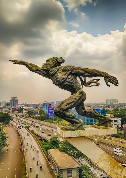 Monumen Patung Dirgantara