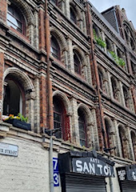 Barras Market