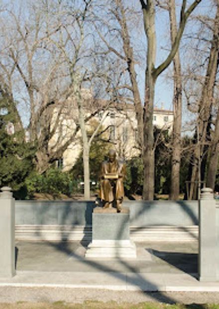 Indro Montanelli Statue