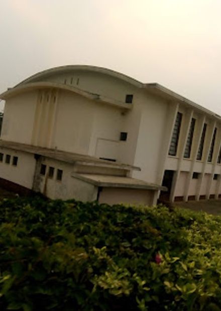 Queens Hall Complex