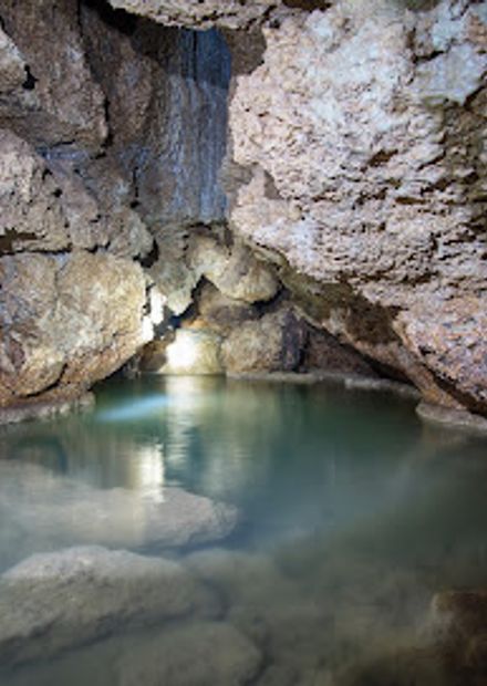 Cantabon Cave