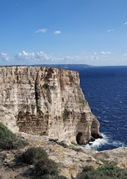 Ta' Ċenċ Cliffs