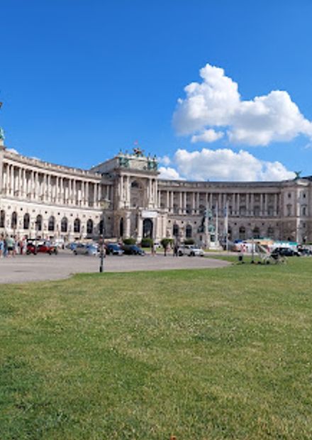 Heldenplatz