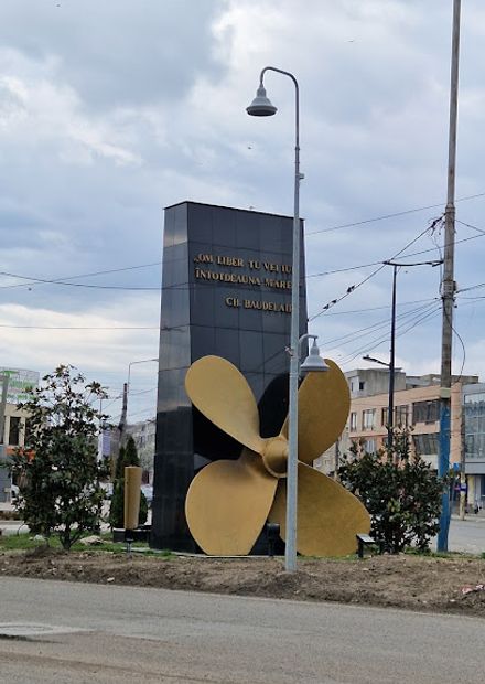 Monumentul roșu