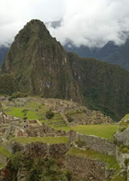 Bus to Machu Picchu