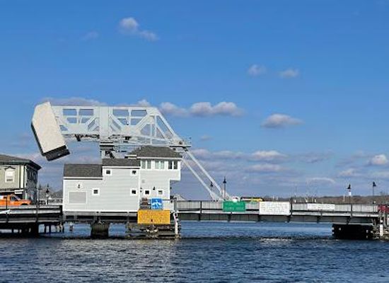 new-york/new-york-metropolitan-area/landmark/mystic-river-bascule-bridge