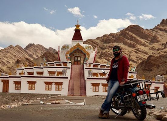 india/leh/landmark/exploreutladakh-tour-operator-in-ladakh-ladakh-bike-tour-suv-tour-services-ladakh-manali-srinagar-best-bike-rental
