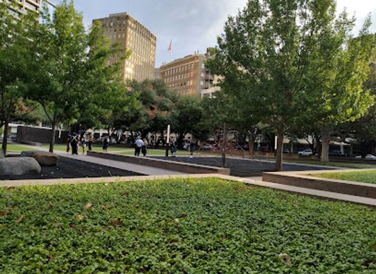 texas/fort-worth/landmark/burk-burnett-park