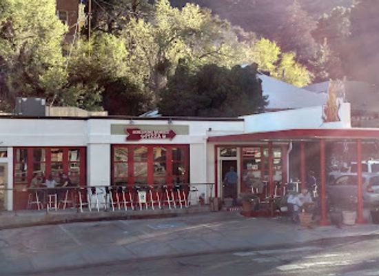 arizona/bisbee/landmark/screaming-banshee-pizza