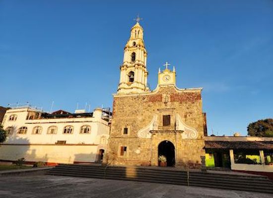 mexico/western-mexico/landmark/parroquia-san-andres-apostol