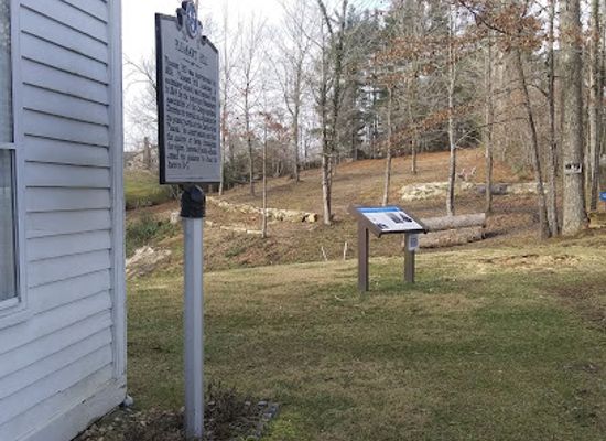 tennessee/cumberland-plateau/landmark/pioneer-hall-museum