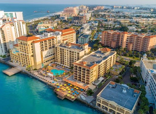 florida/clearwater-beach/landmark/holiday-inn-suites-clearwater-beach-an-ihg-hotel