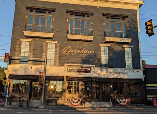 new-hampshire/laconia/landmark/lakeport-opera-house