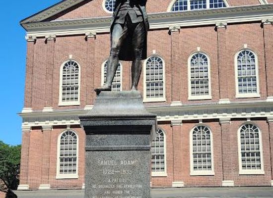 massachusetts/suffolk-county/landmark/samuel-adams-statue