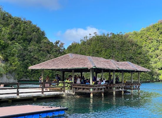 palau/ngeremdiu/landmark/funpalau-holiday