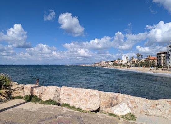 israel/haifa/bat-galim/landmark/yigal-amster-garden