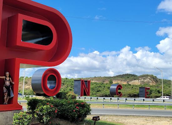 puerto-rico/ponce/landmark/letras-de-ponce