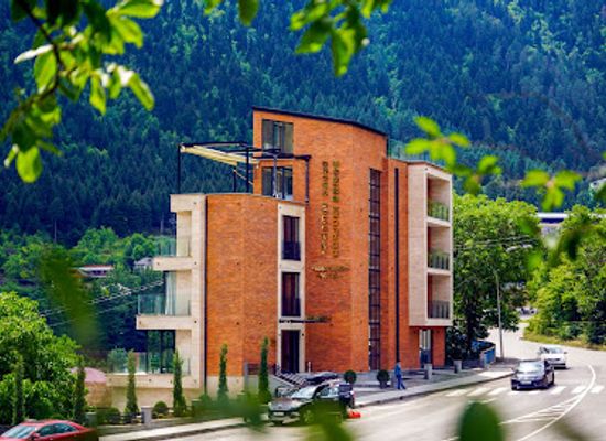 georgia/meskheti/landmark/borjomi-bridge-hotel
