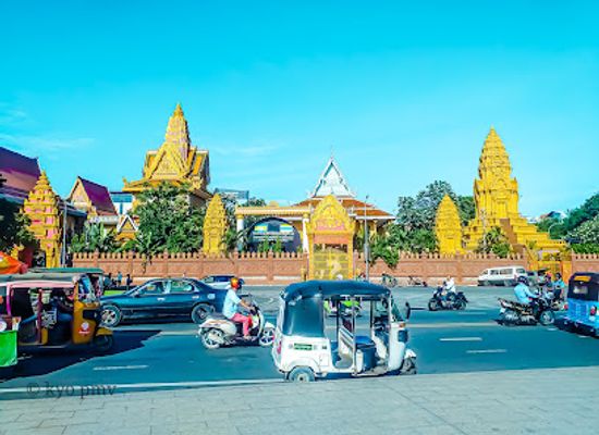 cambodia/phnom-penh/landmark/phnom-penh-night-market