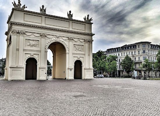 germany/potsdam/landmark/brandenburg-gate