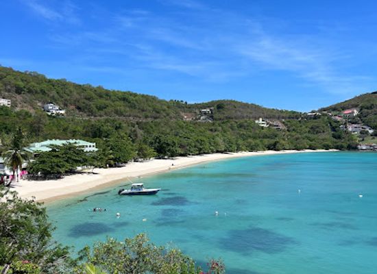 grenada/bbc-beach/landmark/la-plywood-beach-bar-cafe