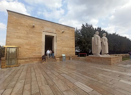 turkiye/ankara/cankaya/landmark/istiklal-kulesi