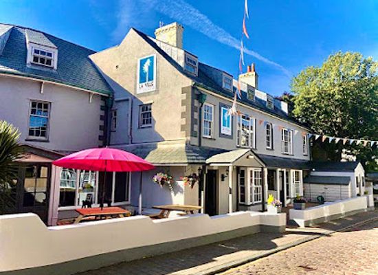guernsey/alderney/landmark/la-ville-hotel