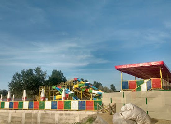 ukraine/kremenchuk/landmark/polo-siti