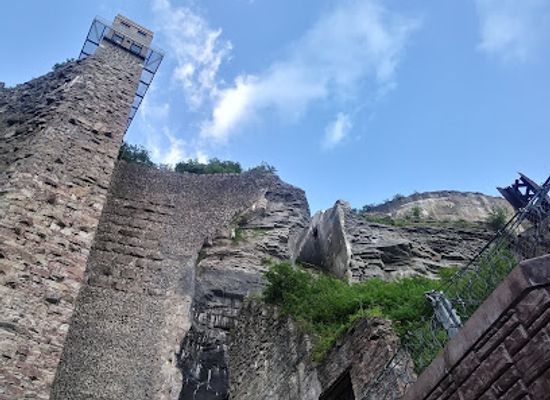 new-york/greater-niagara/landmark/schoellkopf-public-elevator-to-base-of-gorge