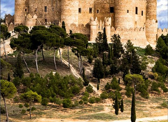 spain/castile-la-mancha/landmark/belmonte-castle