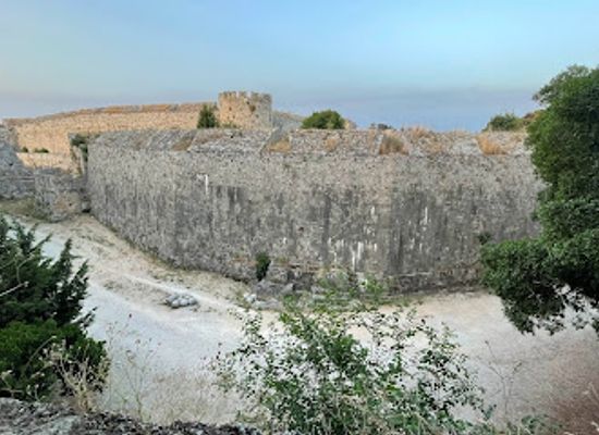 greece/rhodes/ialyssos/landmark/saint-athanasios-gate