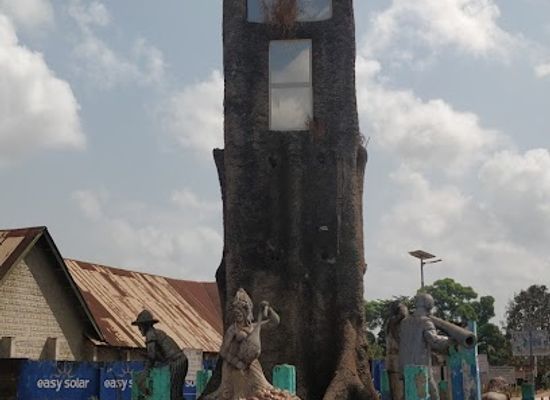 sierra-leone/moyamba-district/landmark/town-center-tower