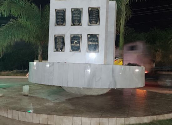 guatemala/puerto-barrios/landmark/plazuela-y-monumento-al-ingeniero