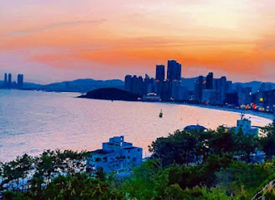 south-korea/yeongnam-region/landmark/moontan-road