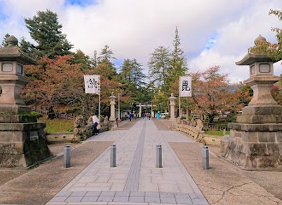 japan/mikawa/landmark/yonezawa-castle-ruins