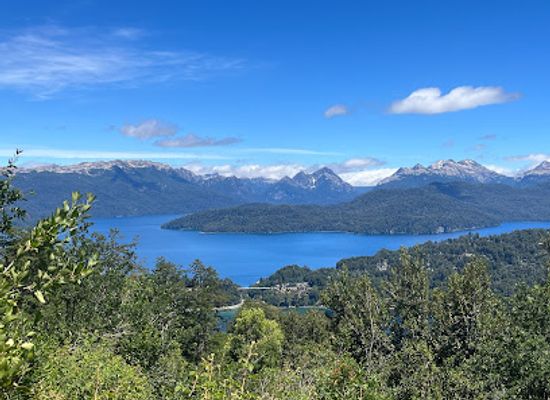 argentina/villa-la-angostura/landmark/cabalgatas-y-cuatriciclos-montahue-villa-la-angostura