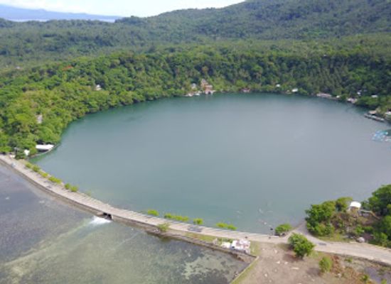 philippines/camiguin/landmark/taguines-lagoon