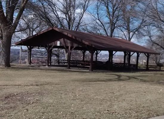 illinois/quad-cities/landmark/longview-park