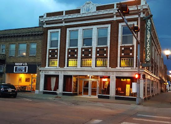 nebraska/columbus/landmark/the-oak-room-of-columbus