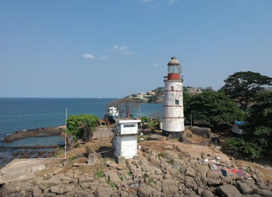 sierra-leone/port-loko/landmark/aberdeen-lighthouse