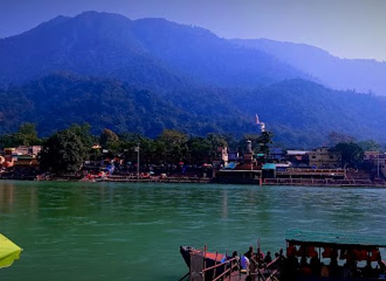 india/rishikesh/laxman-jhula/landmark/laxman-jhula-rishikesh-u-k