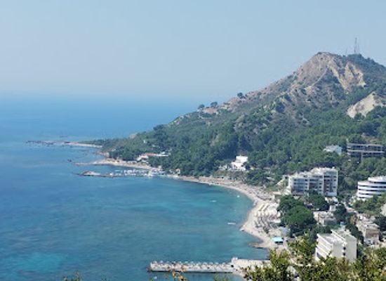 albania/durres/landmark/lighthouse