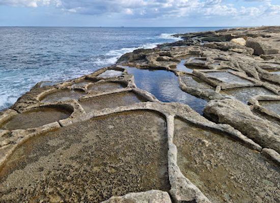 malta/marsaskala/landmark/mini-blue-hole