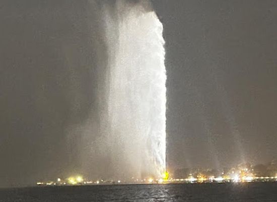 saudi-arabia/jeddah/al-hamra/landmark/nafourat-almlk-fhd-almwq-alsheh